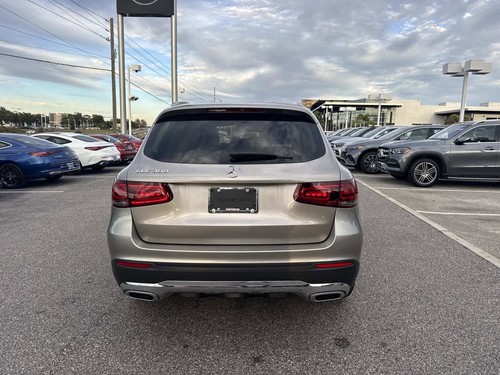 Certified 2022 Mercedes-Benz GLC 300 image 4