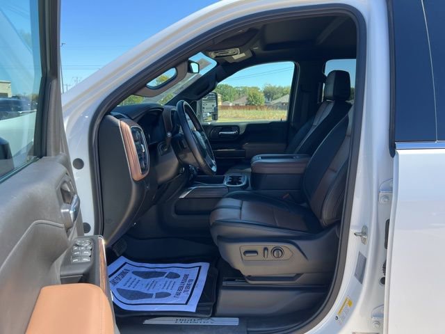 Used 2022 Chevrolet Silverado 2500 High Country w/ Safety Package II image 14