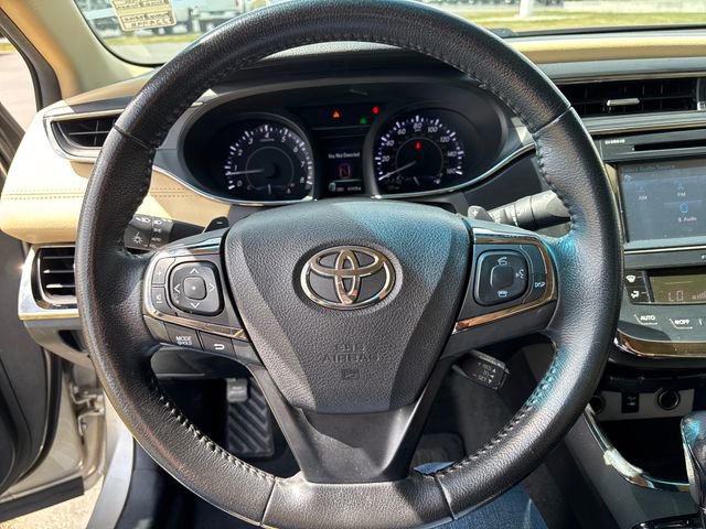 Used 2016 Toyota Avalon XLE Plus FWD image 14