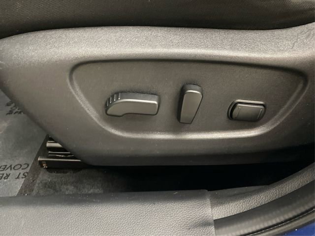 Used 2020 Nissan Rogue SV image 24