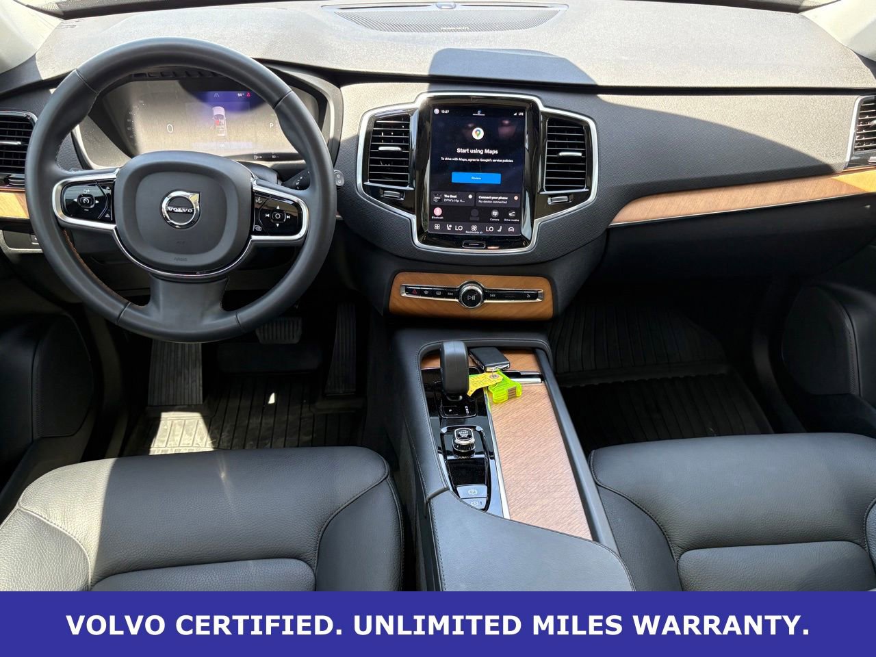 Certified 2024 Volvo XC90 T8 Plus w/ Protection Package AWD/4WD image 14