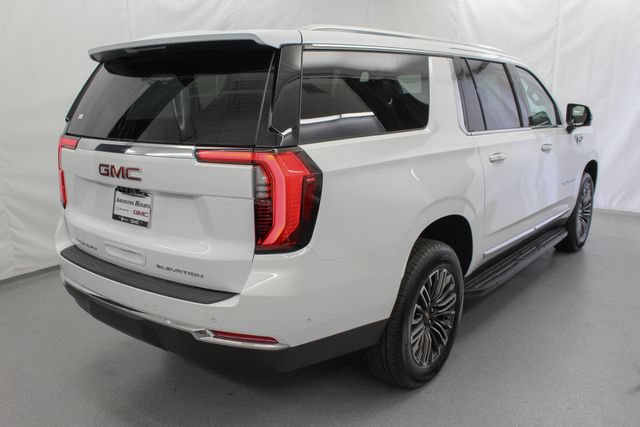 New 2026 GMC Yukon XL Elevation w/ Elevation Premium Package AWD/4WD image 12