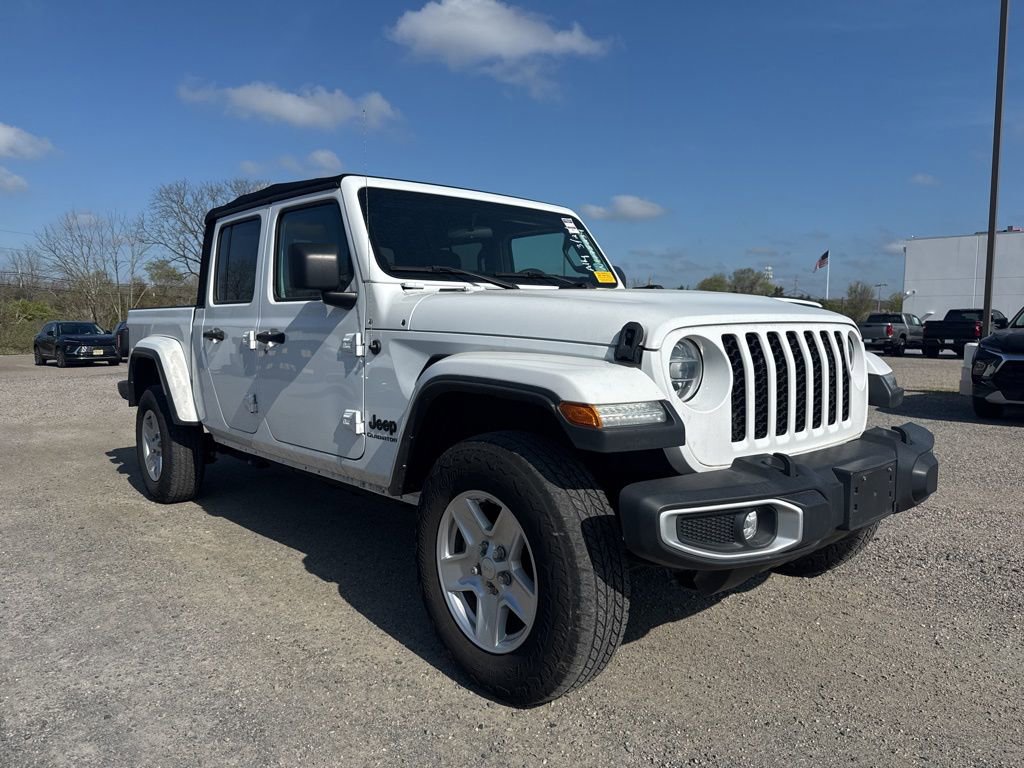 Used 2022 Jeep Gladiator Sport image 1