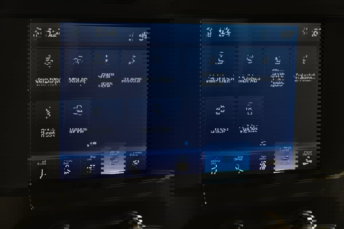 Used 2022 Ford F150 XLT w/ XTR Package image 28