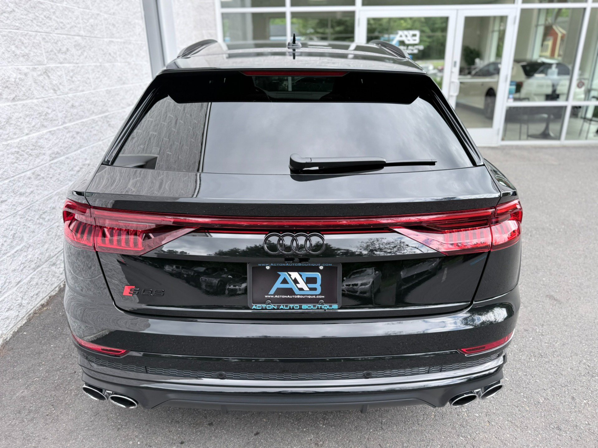 Used 2023 Audi SQ8 Premium Plus AWD/4WD image 28
