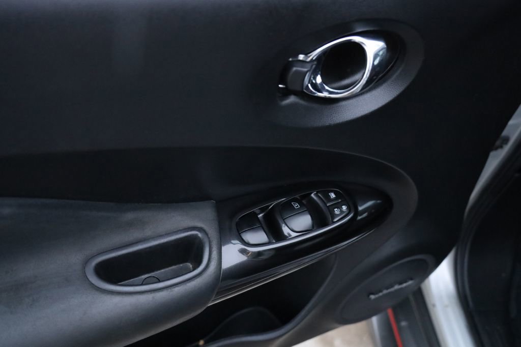 Used 2015 Nissan Juke NISMO RS image 11