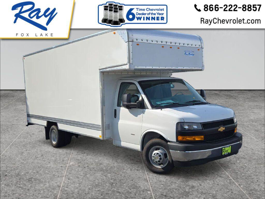 New 2026 Chevrolet Express 3500 w/ Power Convenience Package