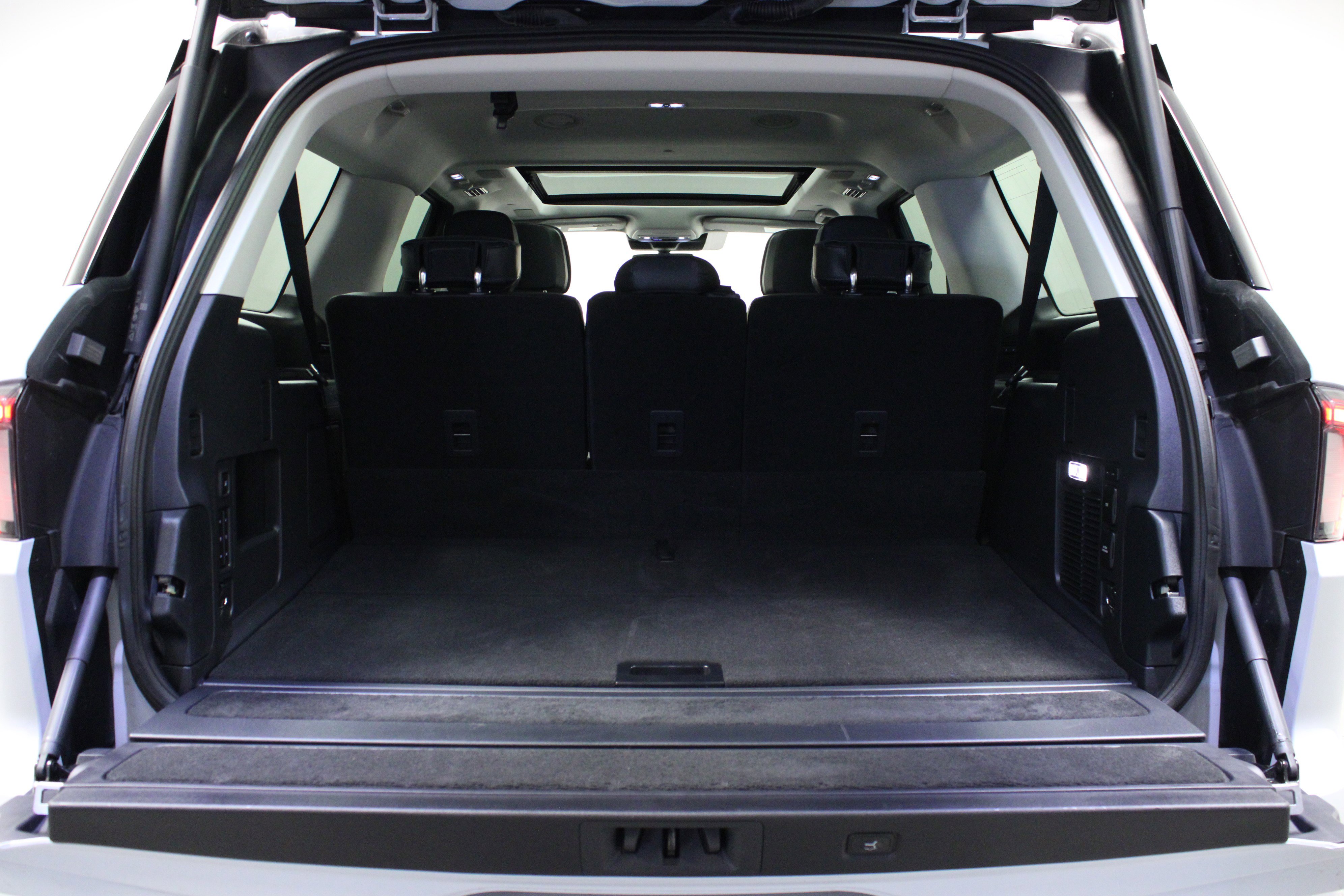 Used 2025 Lincoln Navigator L Reserve image 15