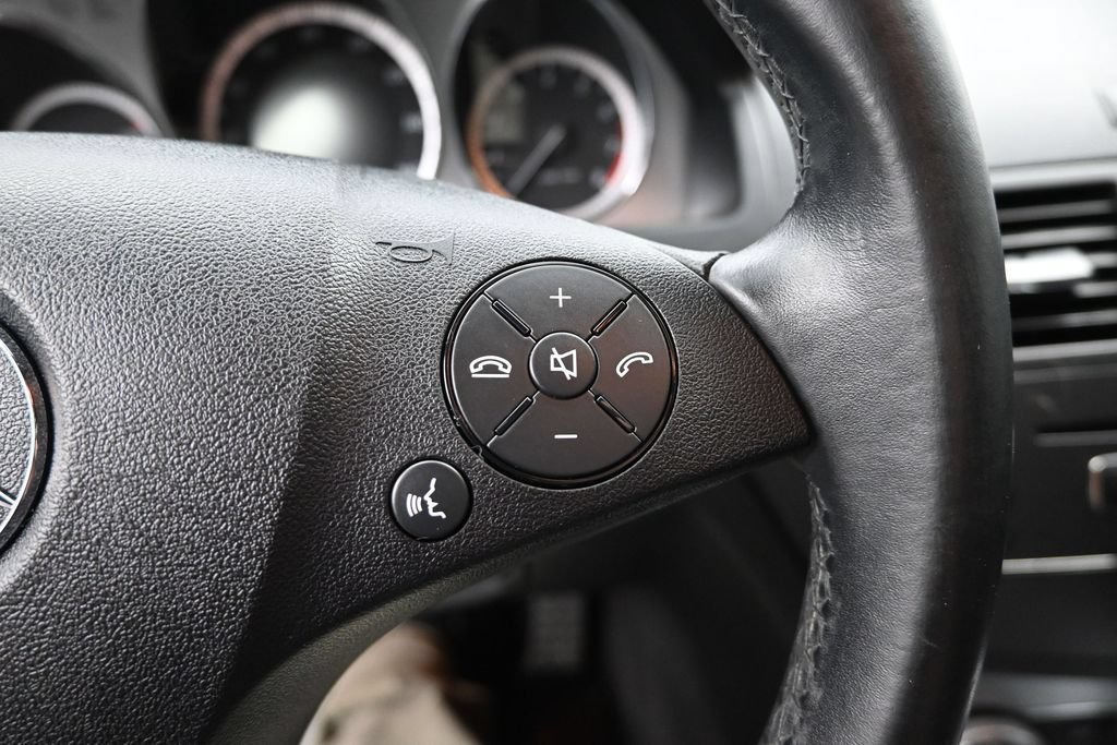 Used 2010 Mercedes-Benz C 300 4MATIC Sedan image 13