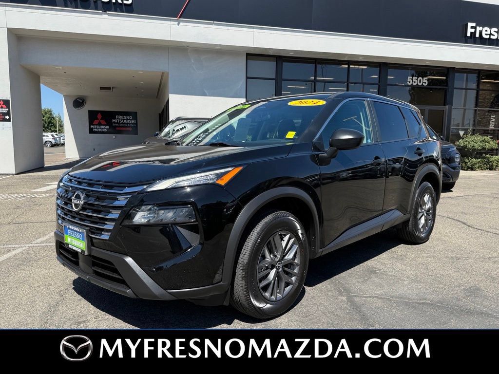 Used 2024 Nissan Rogue S FWD image 7