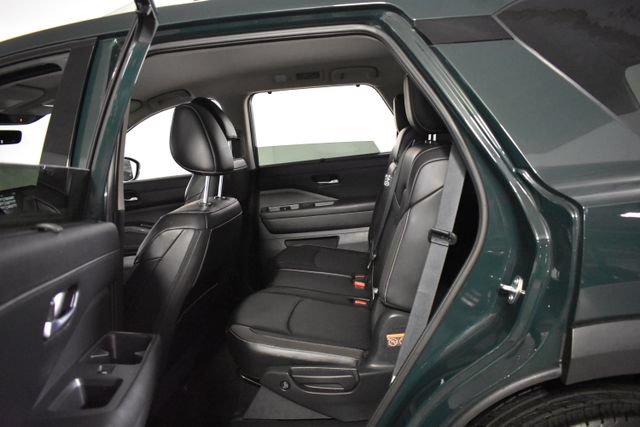Used 2024 Nissan Pathfinder SL w/ Cargo Package AWD/4WD image 31