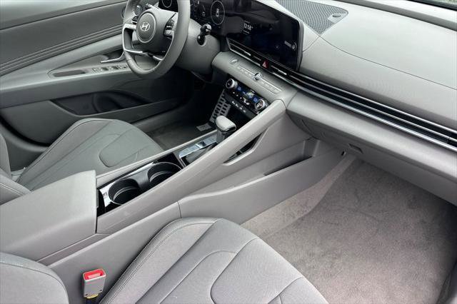 New 2026 Hyundai Elantra Sport image 12