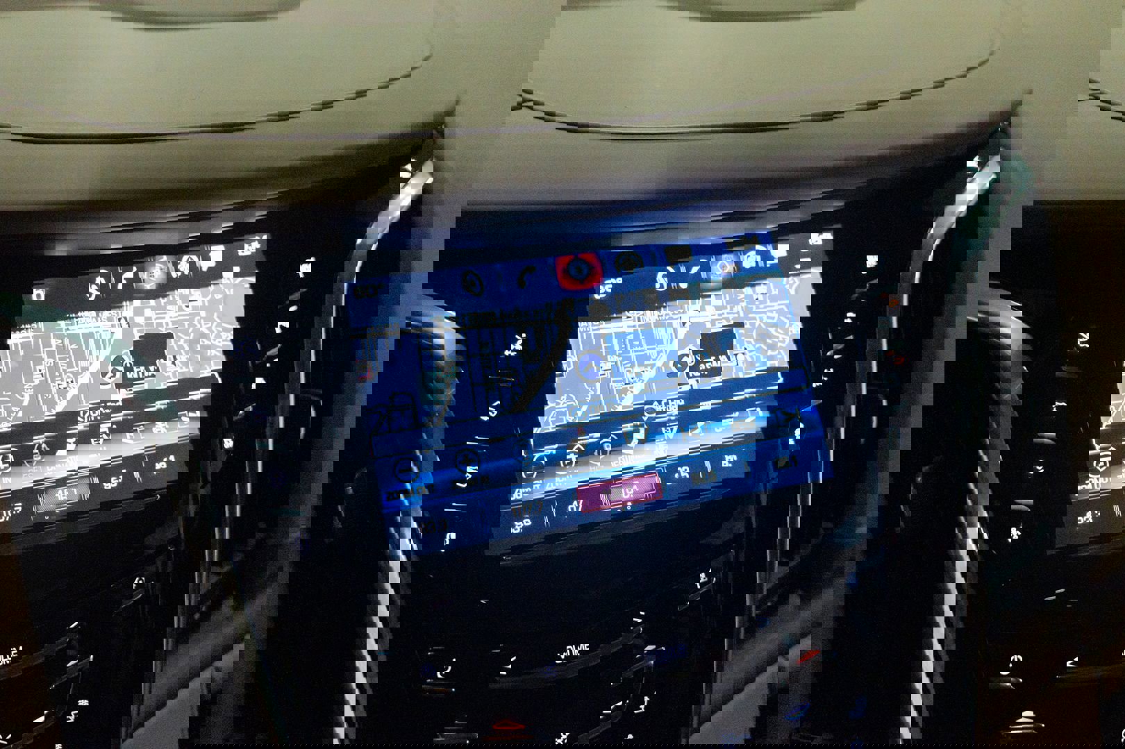 Used 2016 Cadillac Escalade ESV Platinum image 59