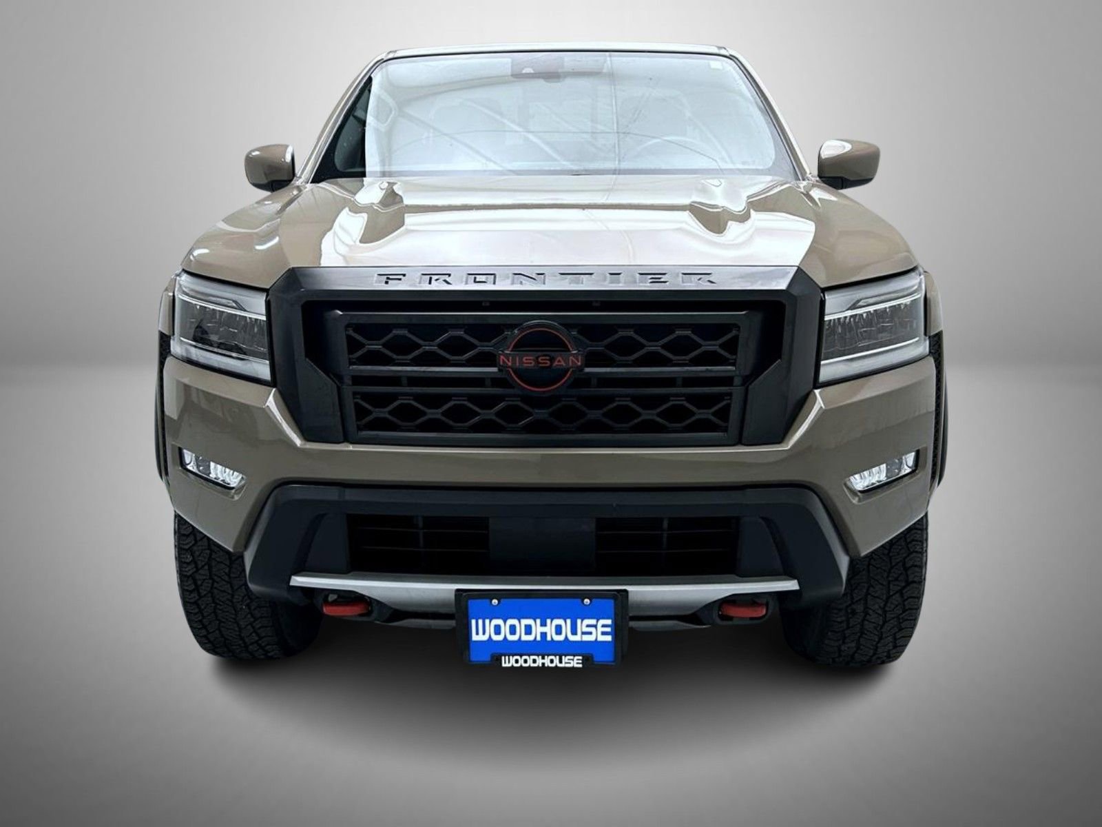 Used 2024 Nissan Frontier PRO-4X w/ Technology Package image 2