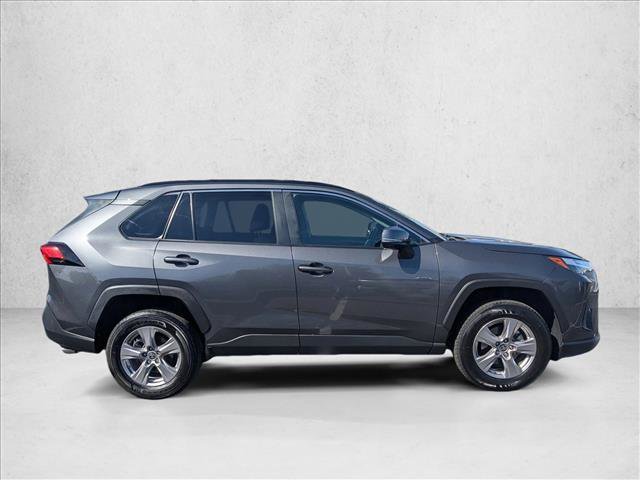 Used 2025 Toyota RAV4 XLE FWD image 4