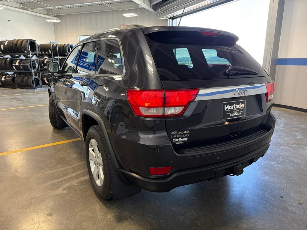 Used 2013 Jeep Grand Cherokee Laredo AWD/4WD image 7