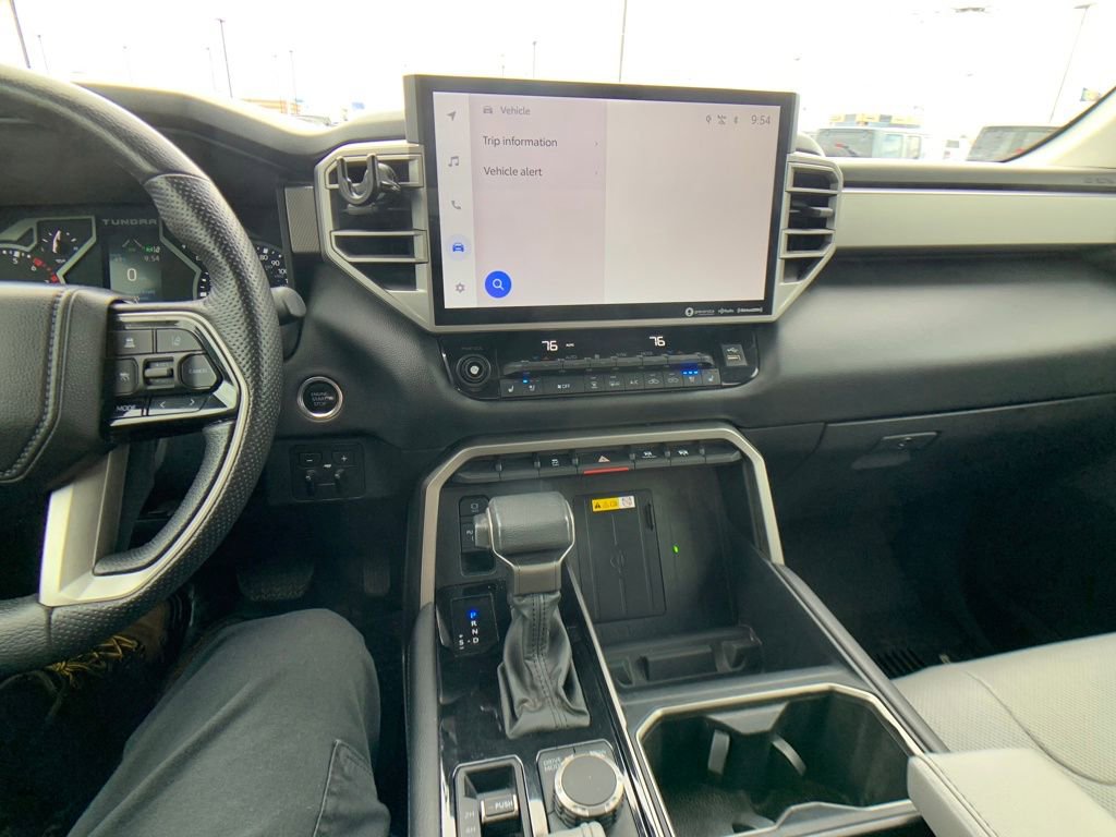 Used 2023 Toyota Tundra Limited w/ Power Package image 18