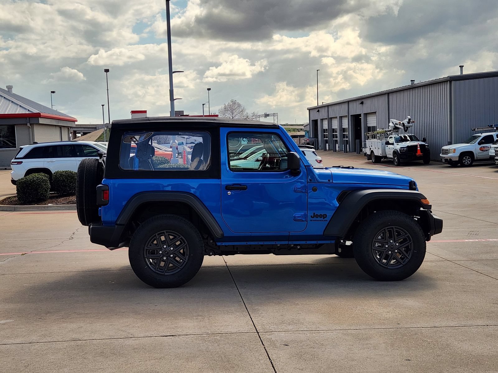 New 2026 Jeep Wrangler Sport AWD/4WD image 7