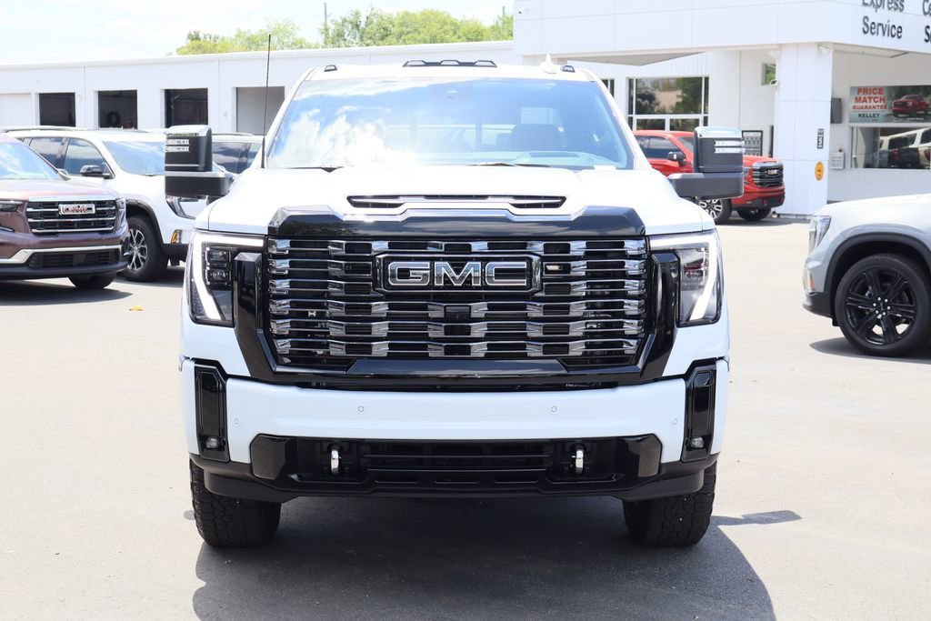 New 2026 GMC Sierra 2500 Denali Ultimate AWD/4WD image 3