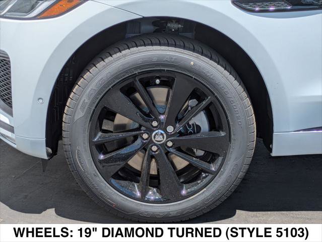 New 2026 Jaguar F-PACE R-Dynamic S image 6