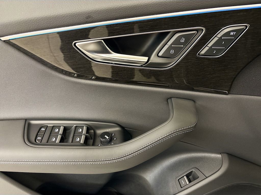 New 2025 Audi Q8 Premium Plus image 19
