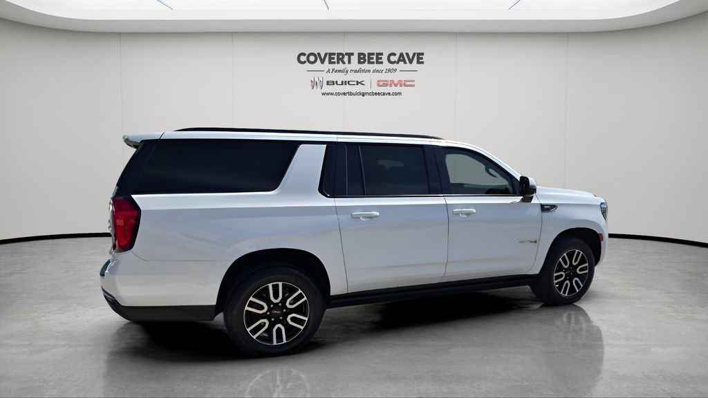 Used 2023 GMC Yukon XL AT4 w/ AT4 Premium Package image 10