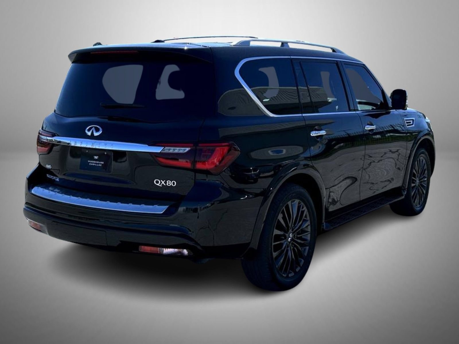 Used 2024 INFINITI QX80 Sensory w/ Cargo Package AWD/4WD image 5