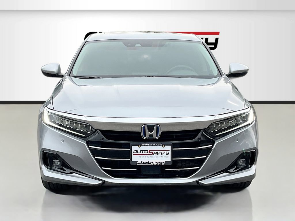 Used 2021 Honda Accord Touring image 2
