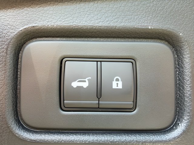 New 2026 Nissan Pathfinder Rock Creek AWD/4WD image 37