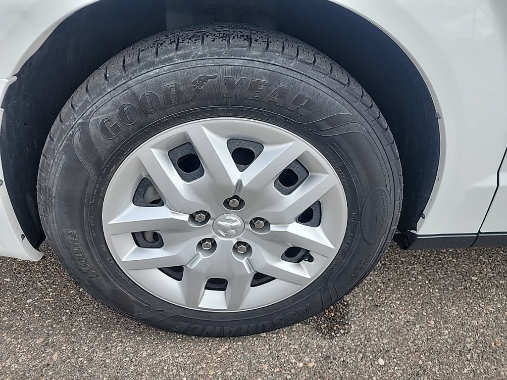 Used 2014 RAM C/V Tradesman FWD image 5