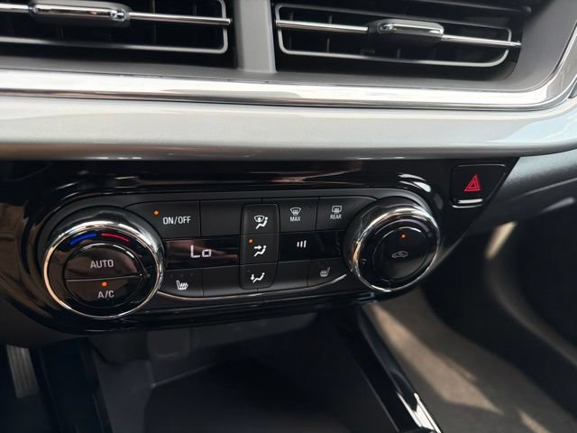 New 2026 Chevrolet Trax LT w/ Driver Confidence Package FWD image 17