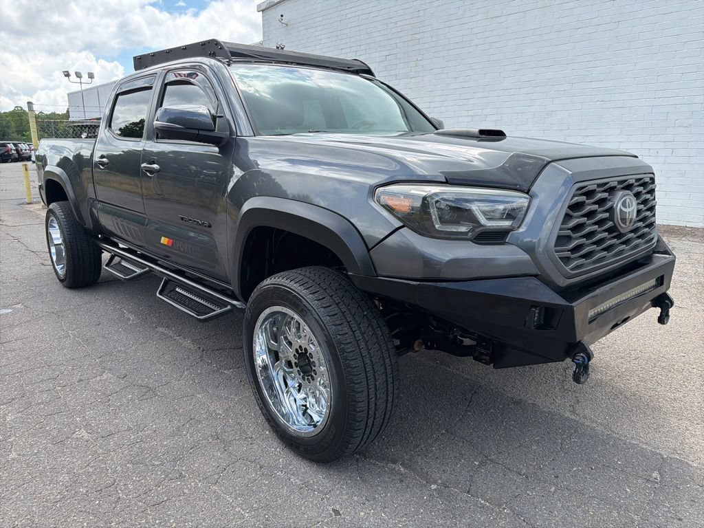 Used 2021 Toyota Tacoma TRD Off-Road w/ Technology Package AWD/4WD image 8