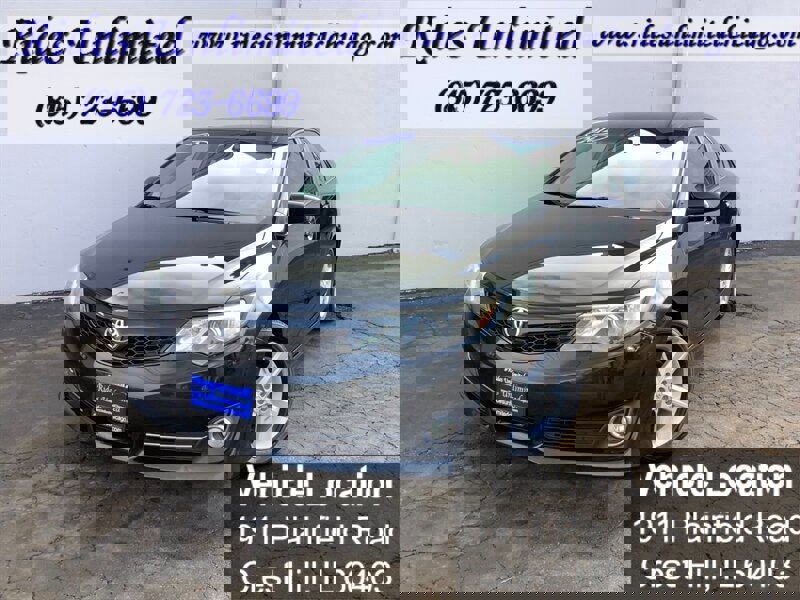 Used 2012 Toyota Camry SE image 1