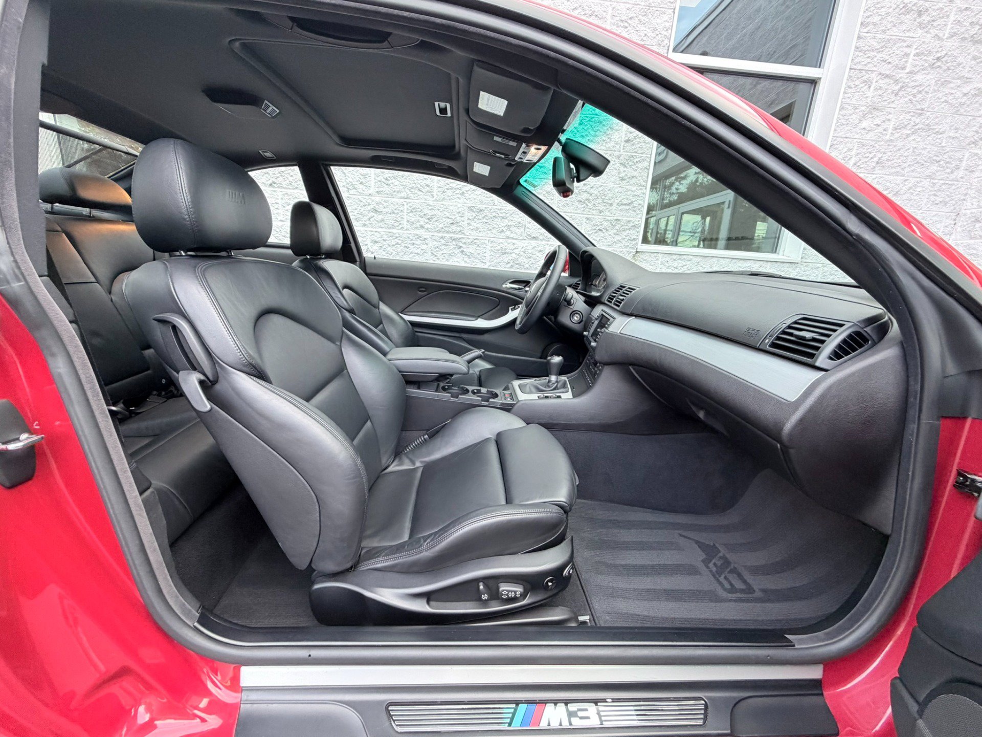 Used 2005 BMW M3 Coupe RWD image 38