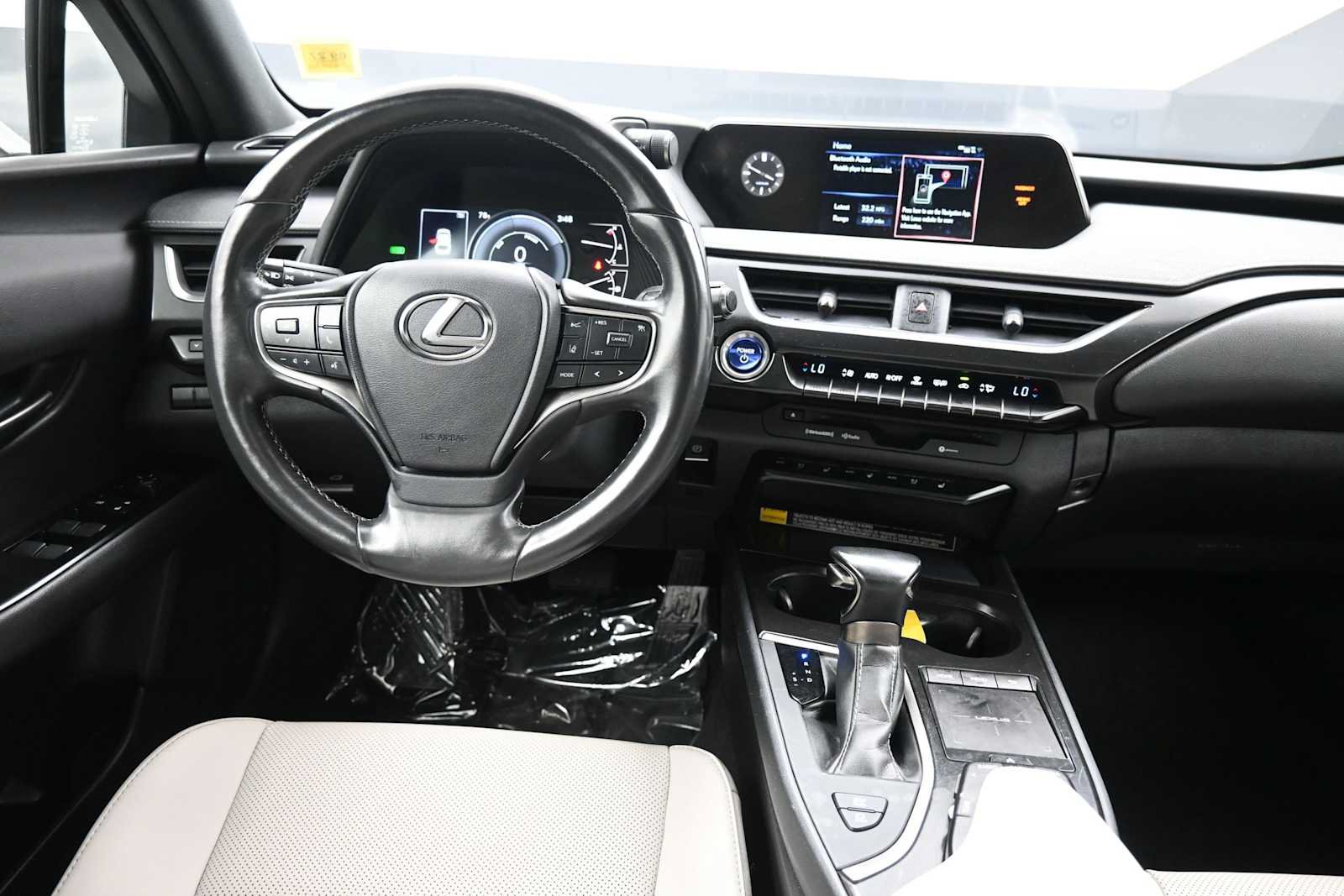 Used 2021 Lexus UX 250h w/ Premium Package AWD/4WD image 21