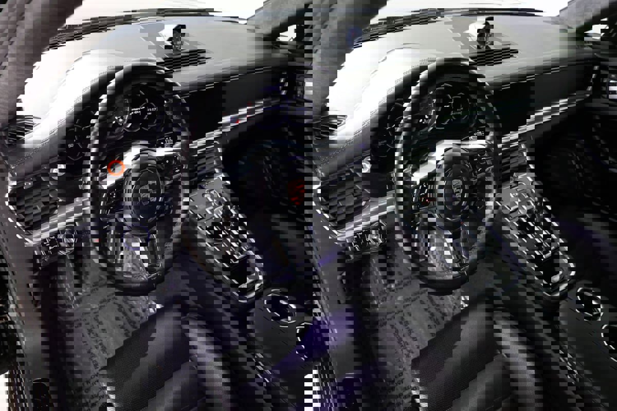 Used 2020 Porsche Panamera GTS image 22