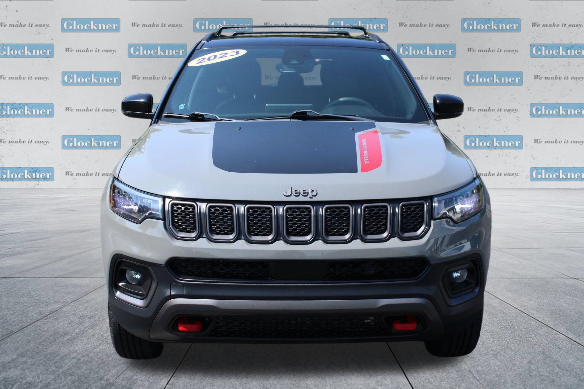 Used 2023 Jeep Compass Trailhawk AWD/4WD image 3