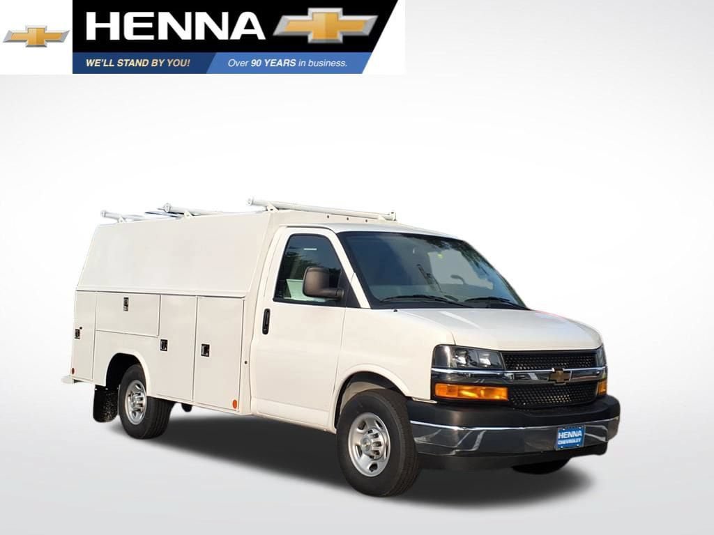New 2026 Chevrolet Express 3500 w/ Power Convenience Package