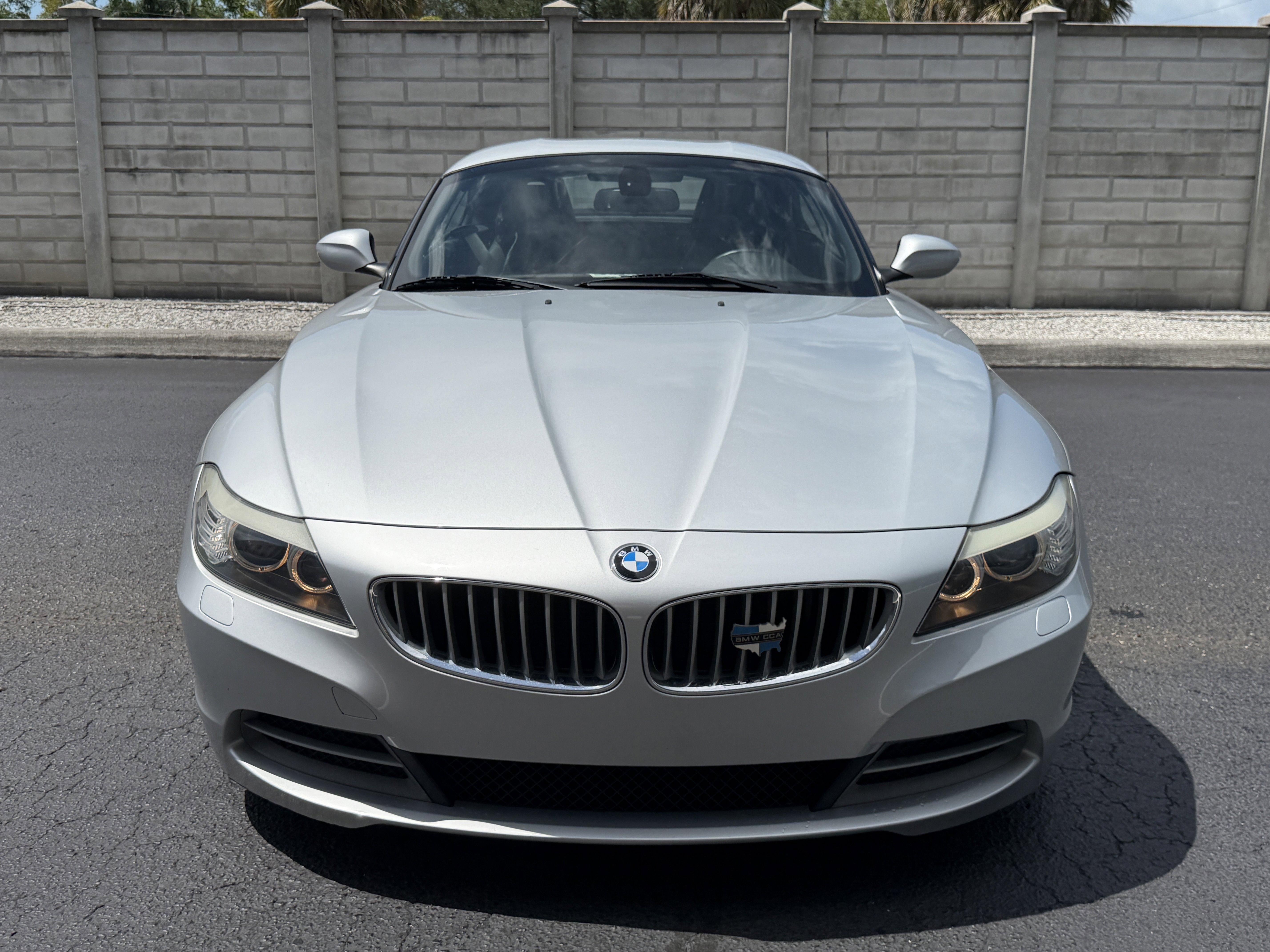 Used 2009 BMW Z4 sDrive35i RWD image 9