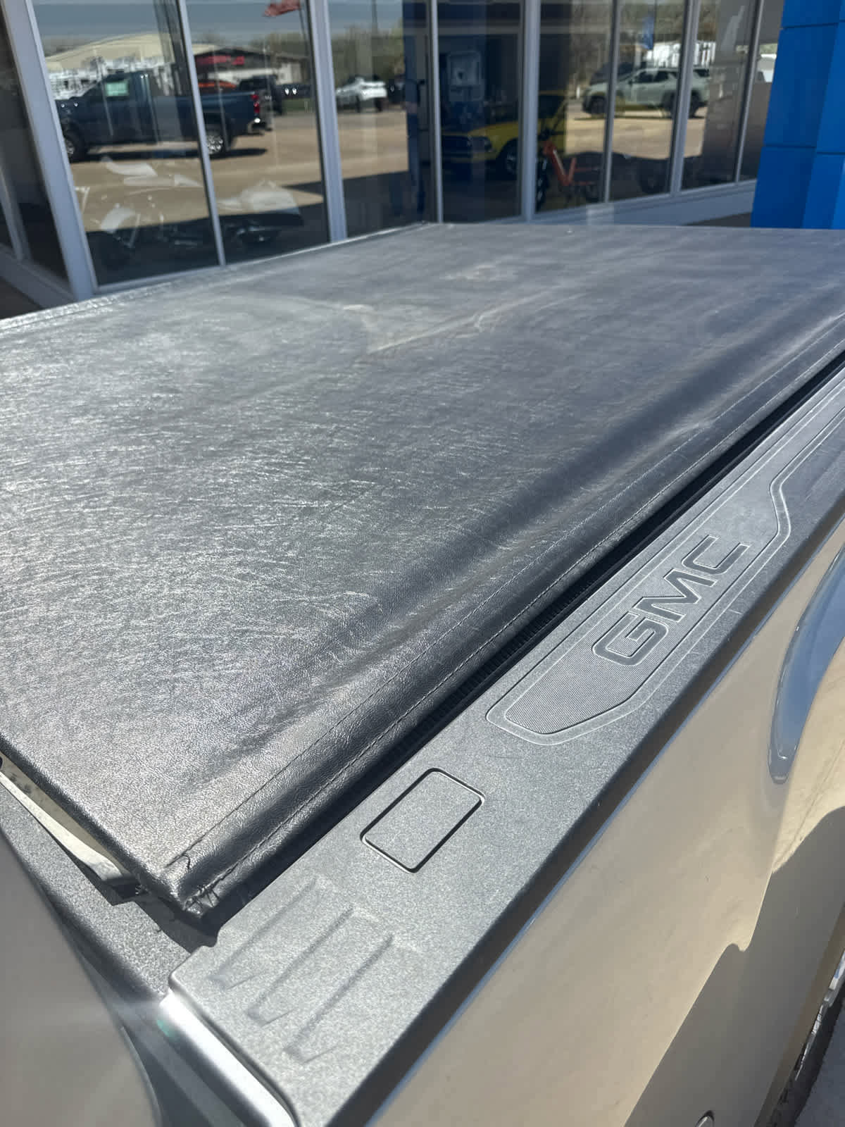 Used 2024 GMC Sierra 2500 SLT w/ SLT Convenience Package image 14