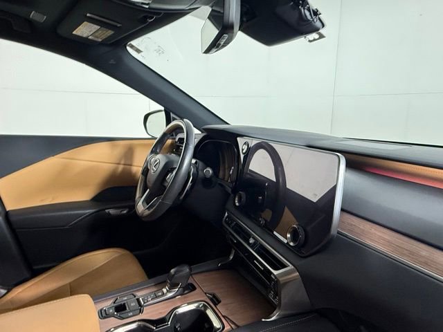 Used 2024 Lexus RX 350 Premium Plus w/ Convenience Package image 34