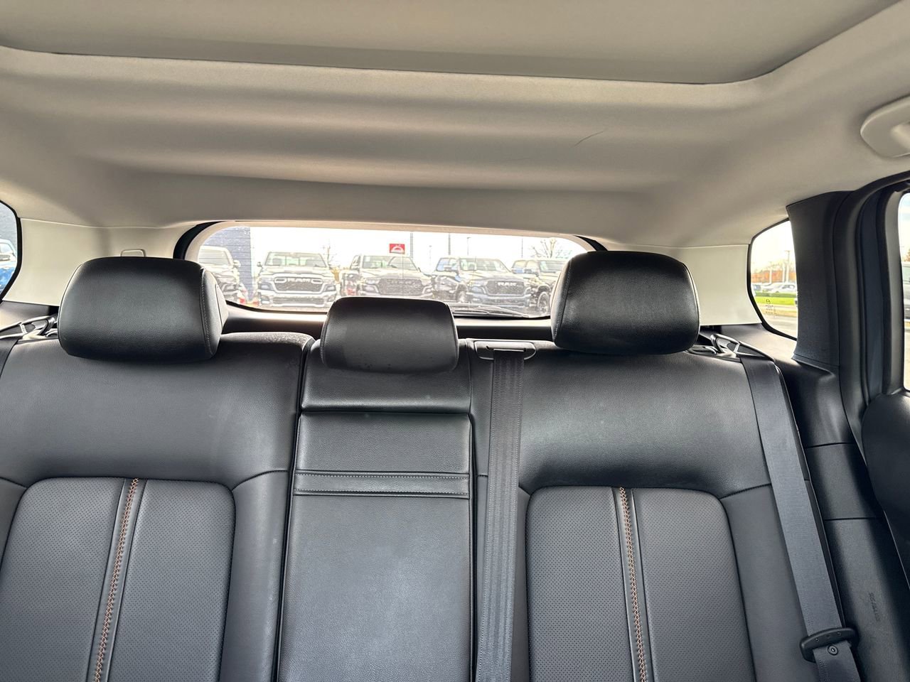 Used 2023 MAZDA CX-50 AWD 2.5 S w/ Premium Package image 28