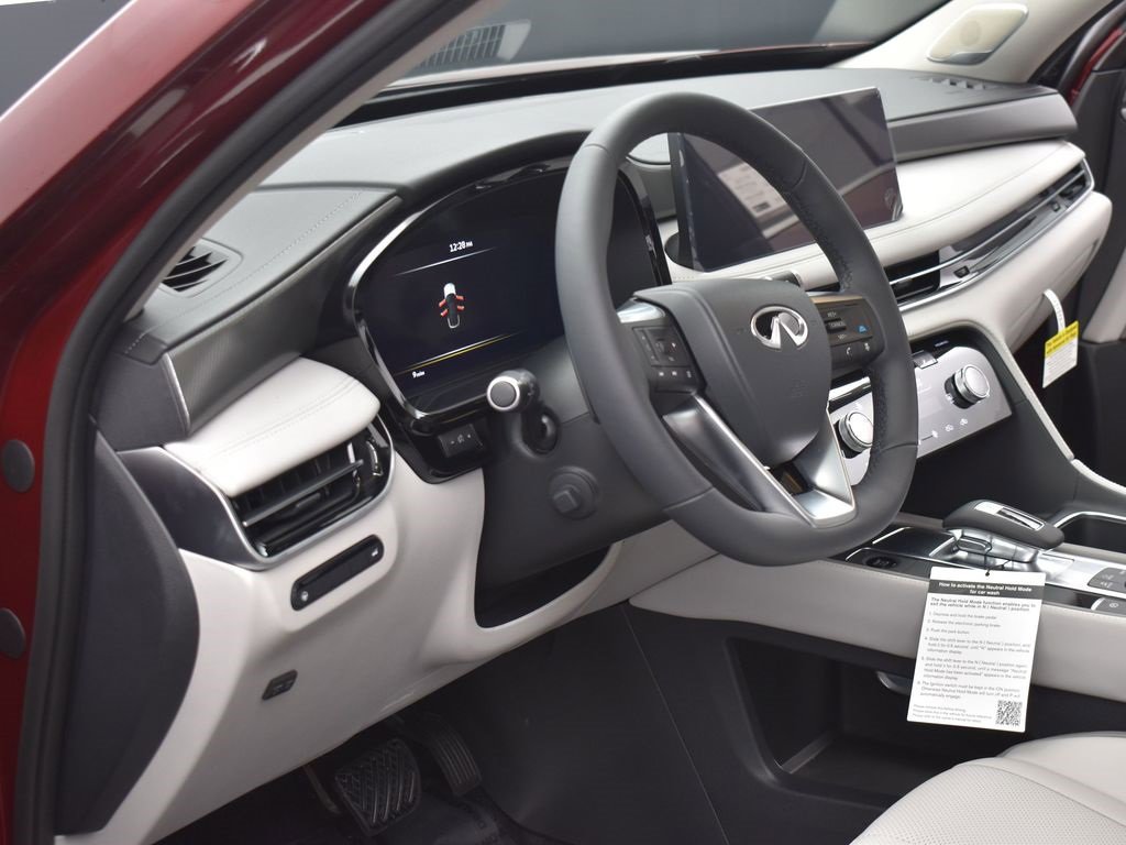 New 2026 INFINITI QX60 Luxe image 7