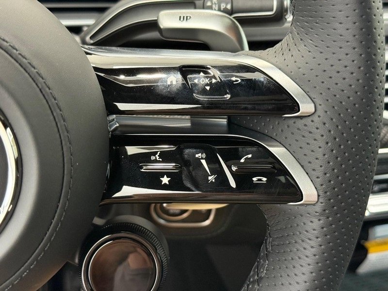 New 2026 Mercedes-Benz GLS 63 AMG 4MATIC image 13