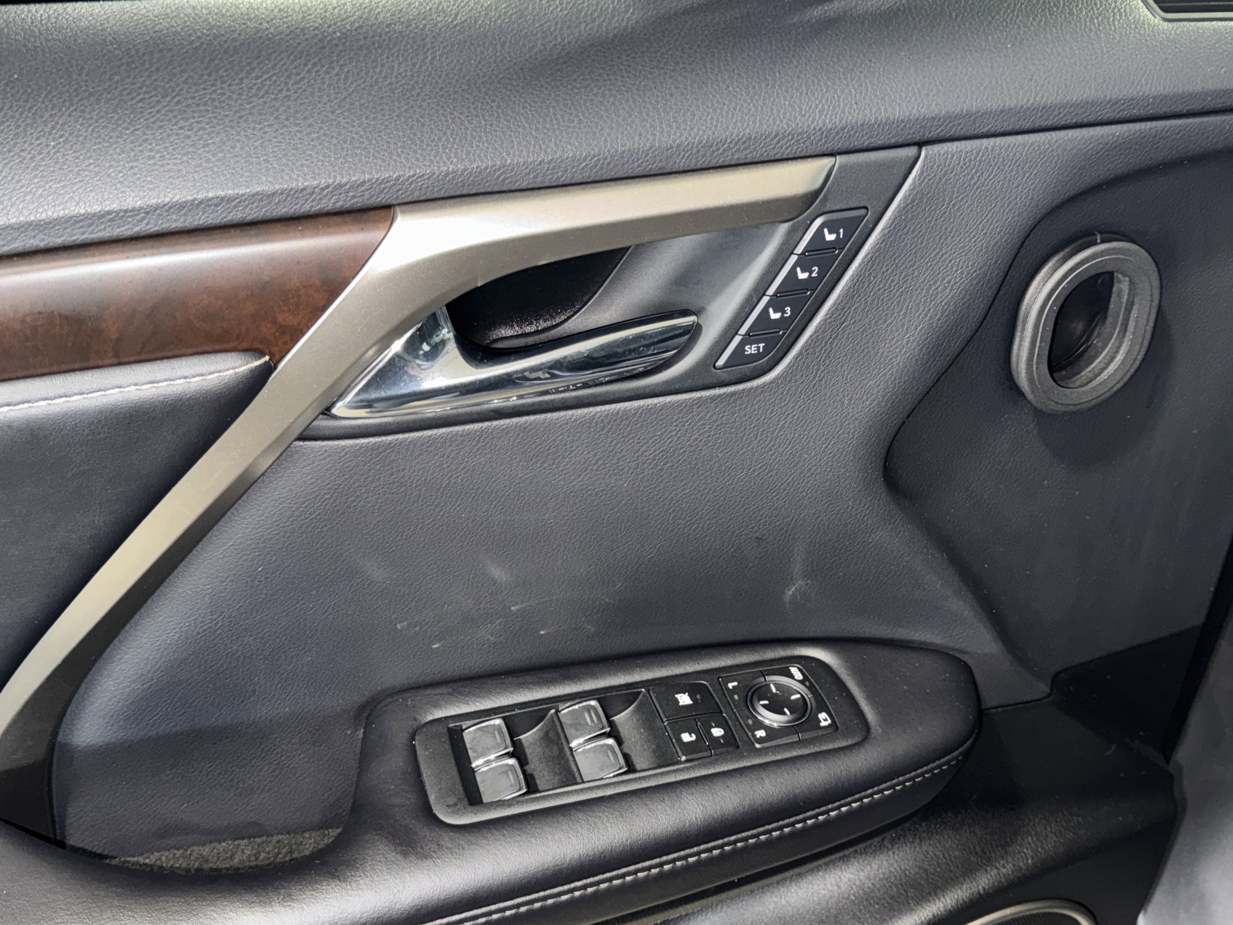 Used 2020 Lexus RX 350 FWD w/ Premium Package image 19