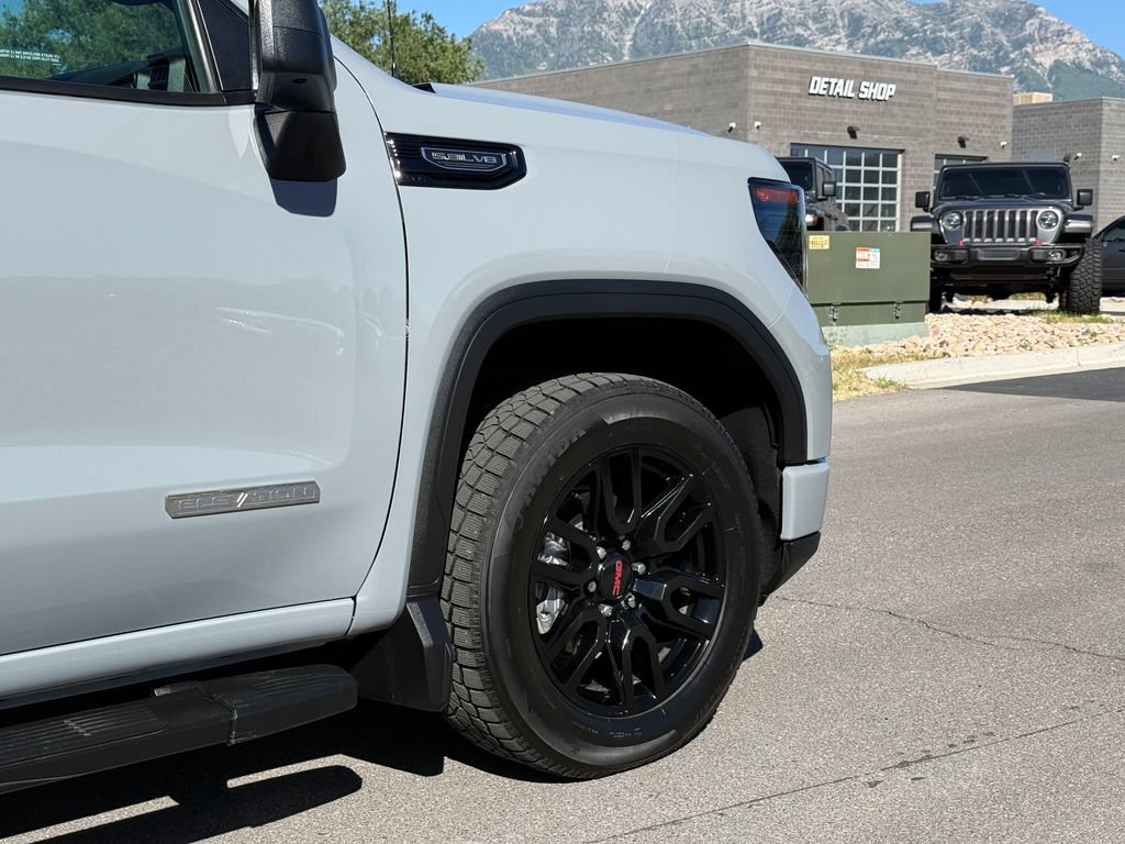 Used 2024 GMC Sierra 1500 Elevation w/ Preferred Package AWD/4WD image 6
