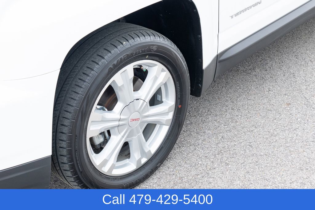 Used 2016 GMC Terrain SLT w/ Cargo Package image 12