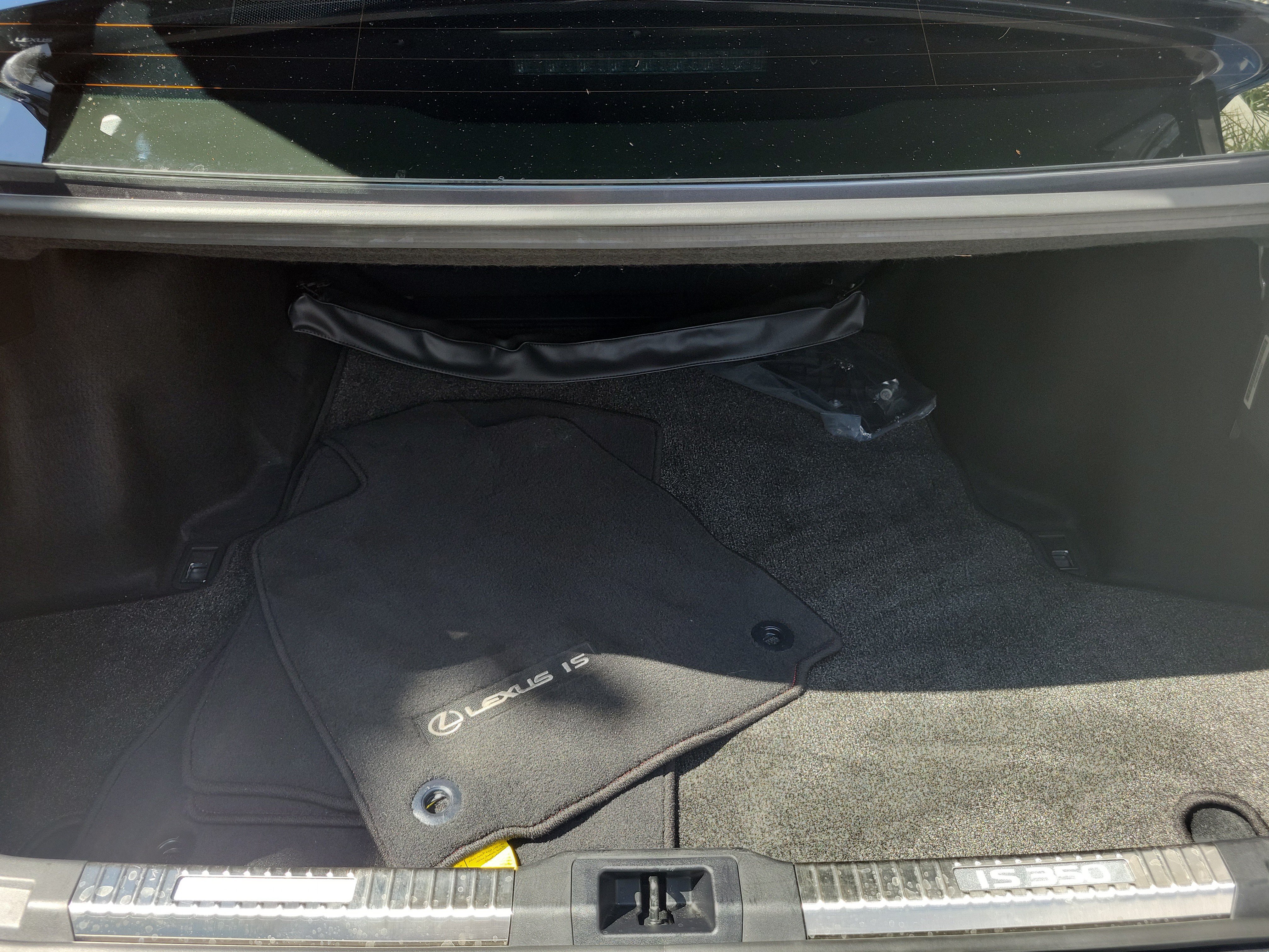 Used 2025 Lexus IS 350 F Sport w/ Accessory Package 2 RWD image 9