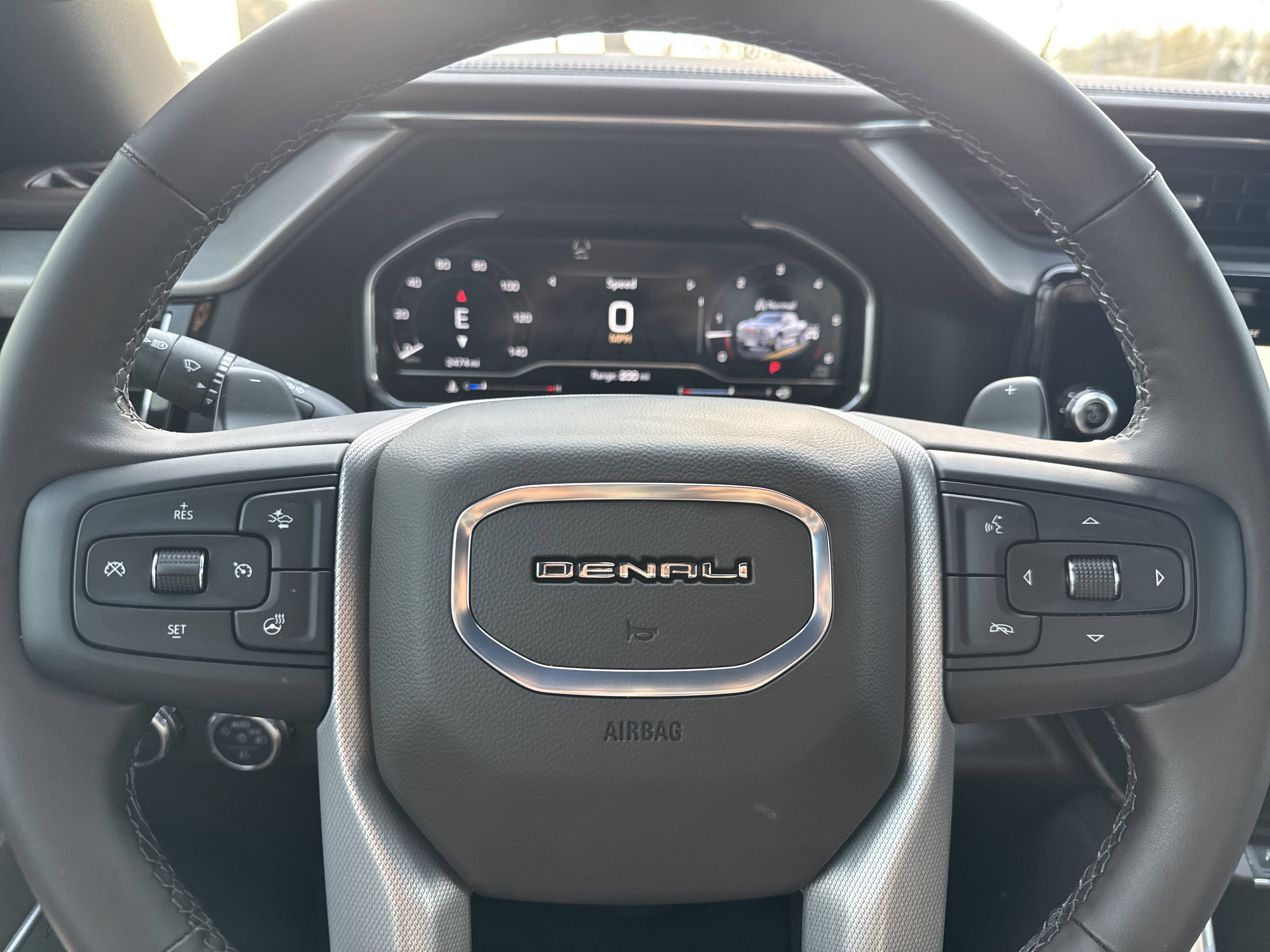 Used 2025 GMC Sierra 1500 Denali w/ Technology Package image 15