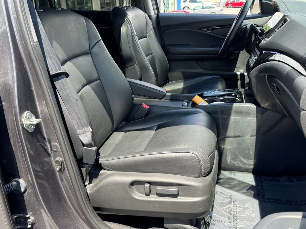 Used 2019 Honda Pilot Touring image 22